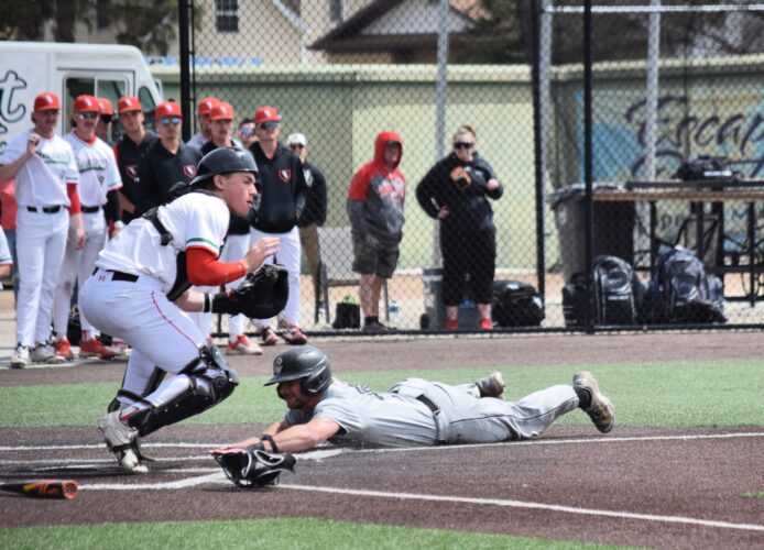 Beavers win 8 of 9 to close season, advance to postseason